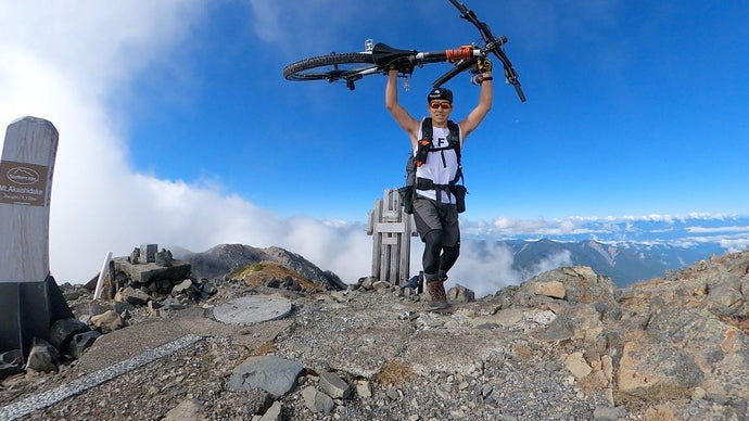 3000ｍ峰の山岳ＭＴＢに挑戦